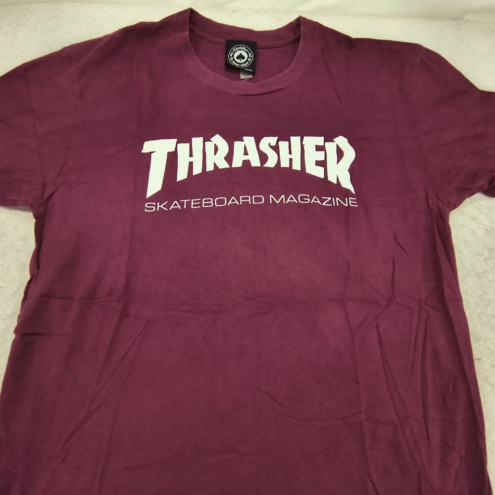 Thrasher Magazine Casual Crew Neck Graphic T Shirt Mens Size Small S Maroon